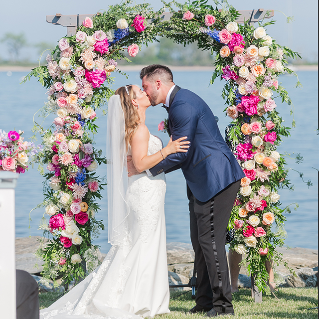 Wedding at the Black Rock Yacht Club
Holly and Ben: A sneak peek